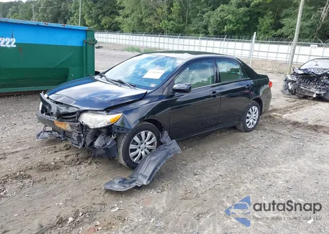 2013 Toyota Corolla Le z USA, uszkodzony, nr VIN 2T1BU4EE4DC098079